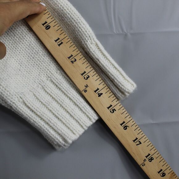 DISSH Cream V-Neck Sweater - Picture 13 of 13